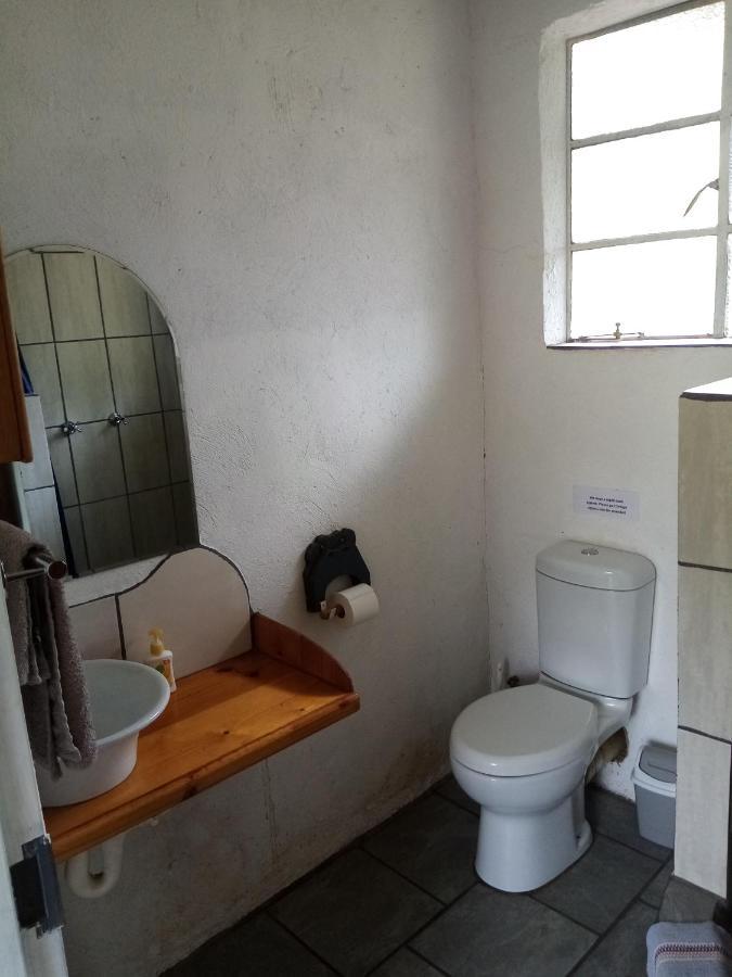 Bushwhacked Barberton Hotel Bagian luar foto