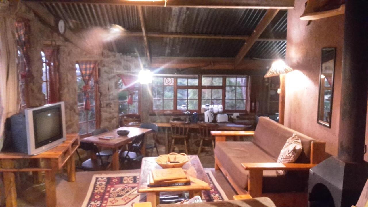 Bushwhacked Barberton Hotel Bagian luar foto